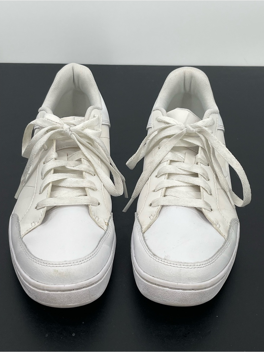 ⭐️Under Armour White Athletic Sneakers